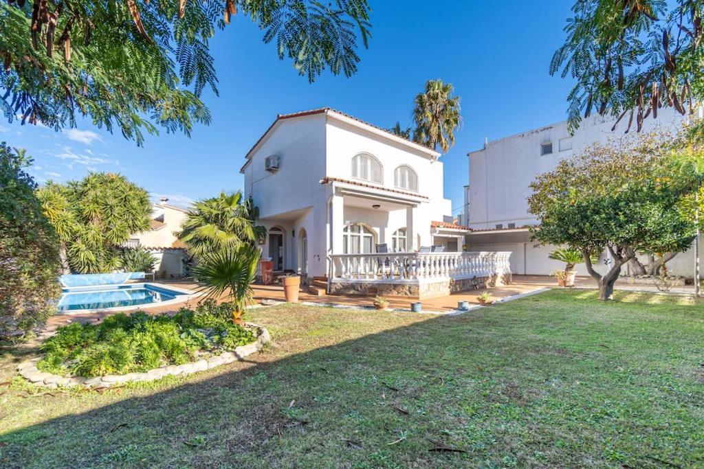 אמפוריבראבה Sm21-Gran Casa De Vacaciones En La Playa, 4 Habitaciones, Climatizada, Piscina, Barbacoa Y Wifi מראה חיצוני תמונה