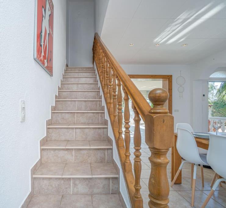 אמפוריבראבה Sm21-Gran Casa De Vacaciones En La Playa, 4 Habitaciones, Climatizada, Piscina, Barbacoa Y Wifi מראה חיצוני תמונה