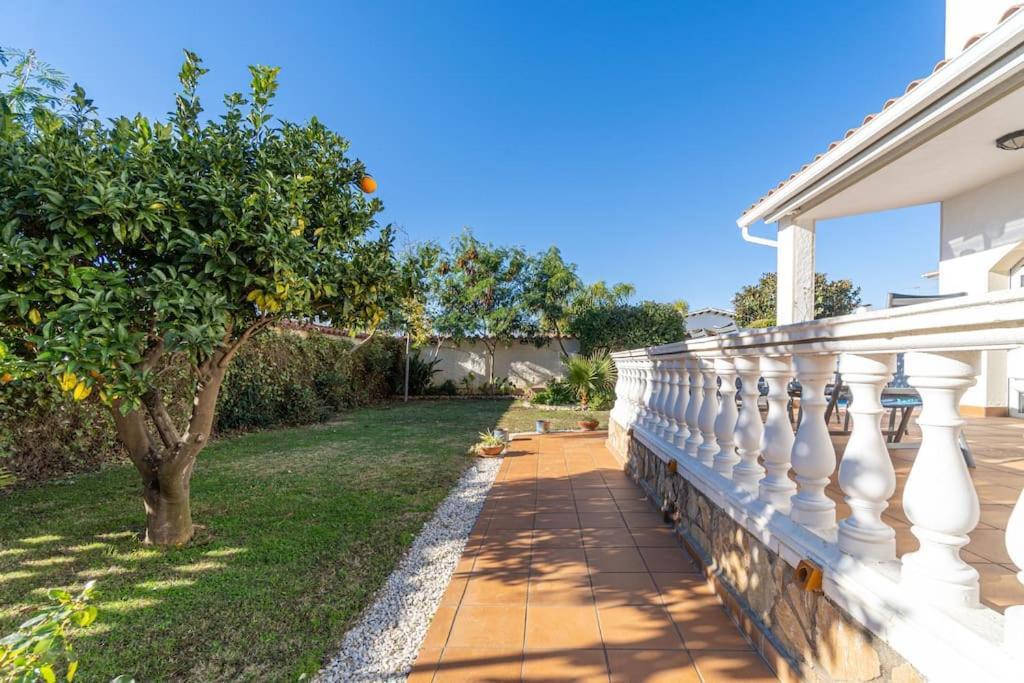 אמפוריבראבה Sm21-Gran Casa De Vacaciones En La Playa, 4 Habitaciones, Climatizada, Piscina, Barbacoa Y Wifi מראה חיצוני תמונה